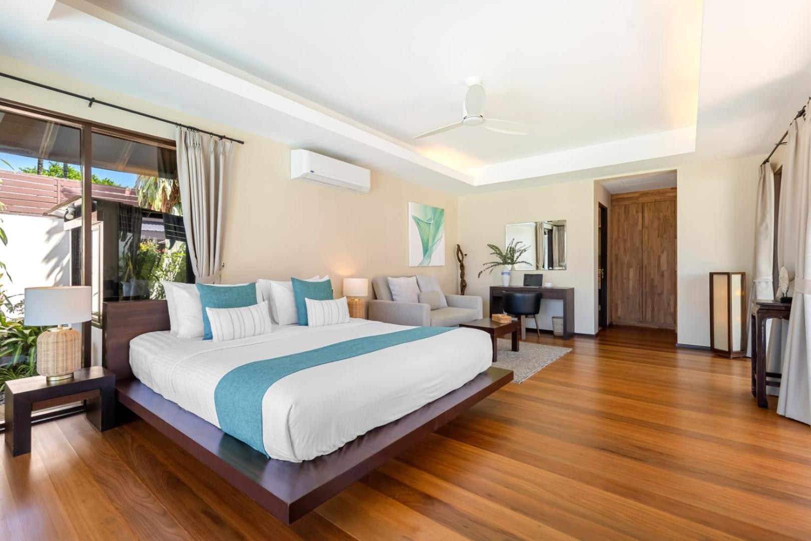 Bacaya Beachfront Villa Bang Rak Beach  Exterior photo